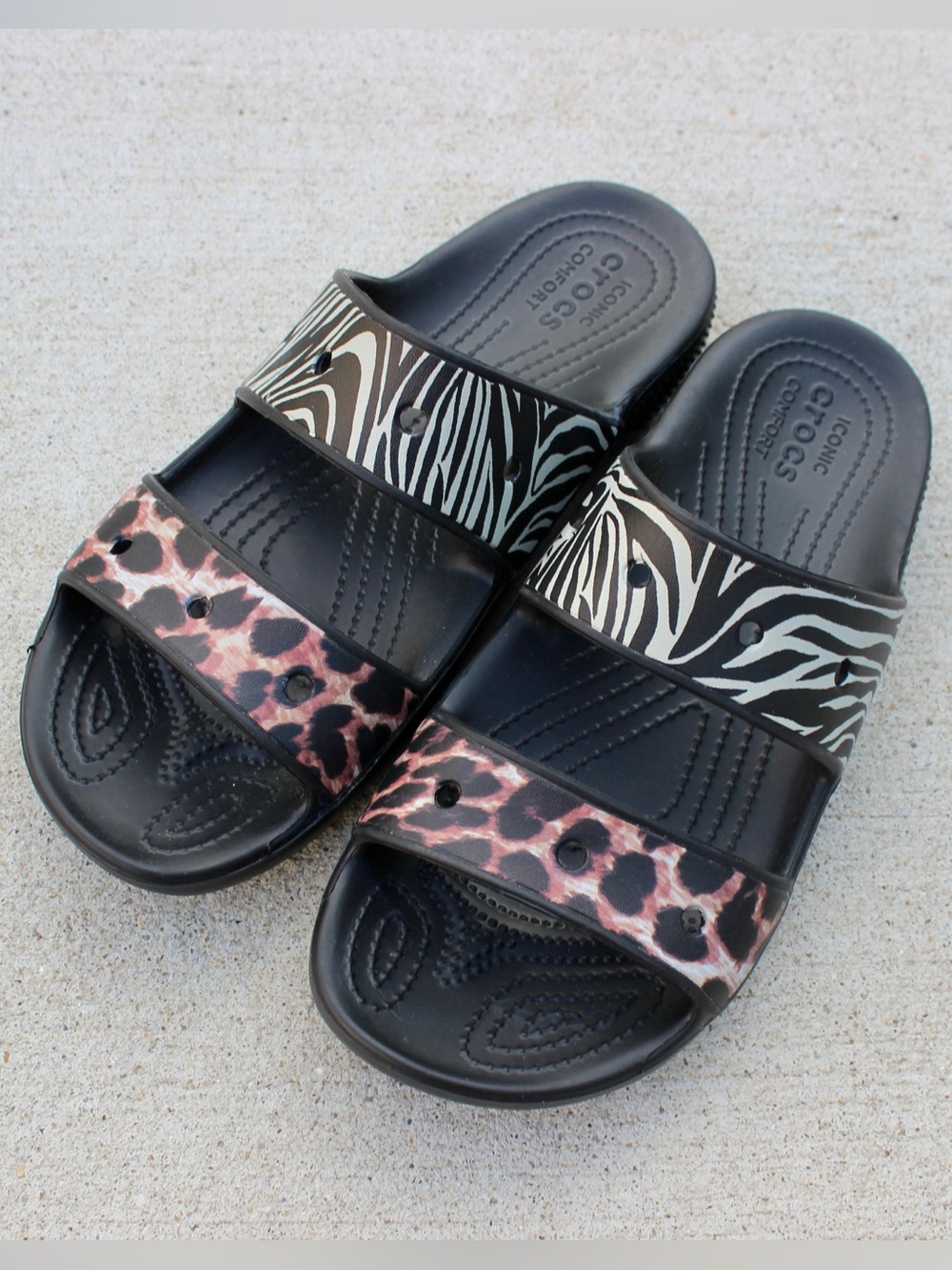 Crocs Women's Classic Animal Remix Comfort Sandals Sz 10